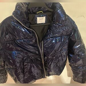 Bershka beautiful Blu holographic short puffer jacket. Size Medium.